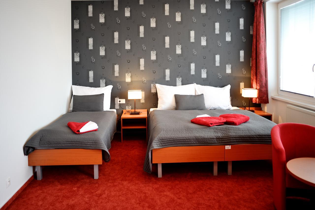 Hotel Limba Ctt Tvrdosin Extérieur photo