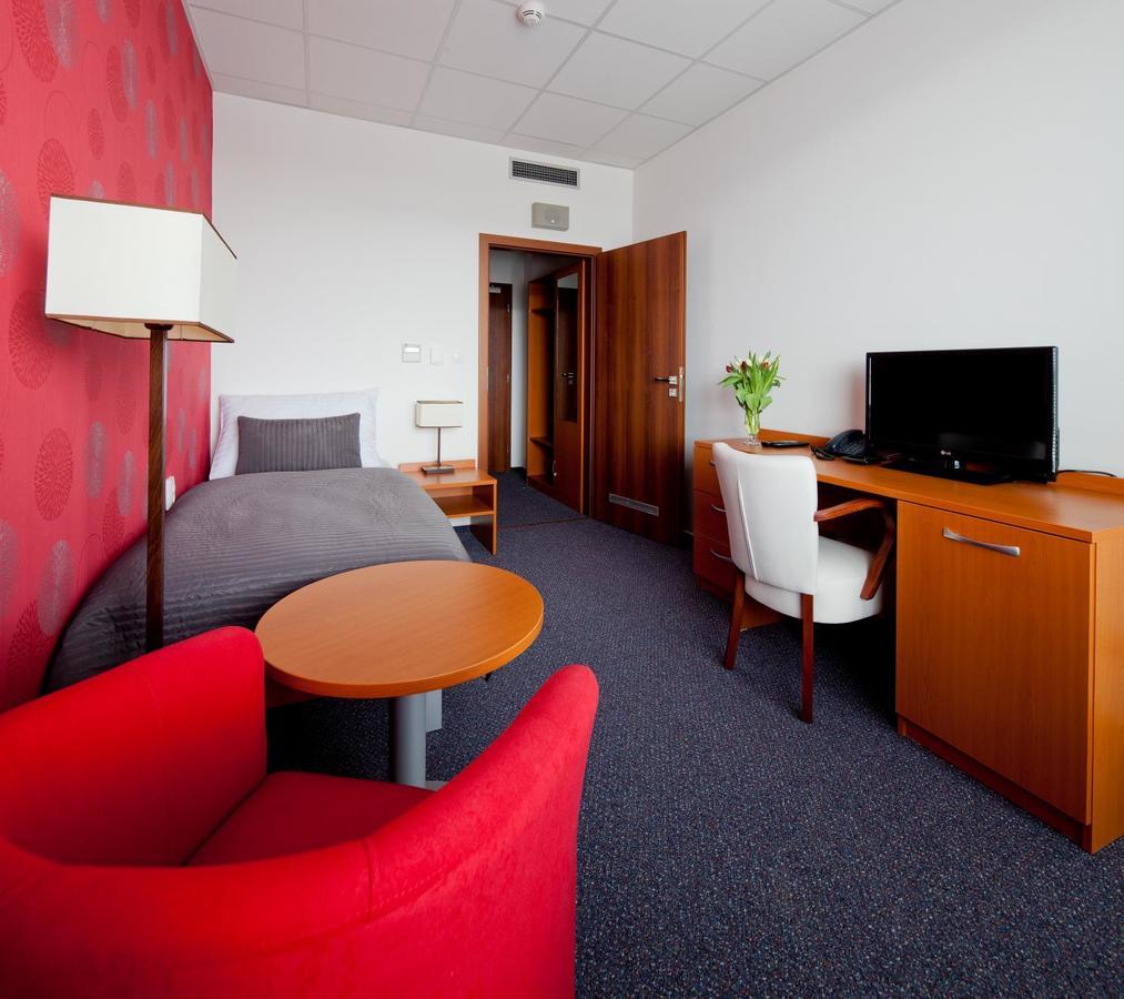 Hotel Limba Ctt Tvrdosin Extérieur photo